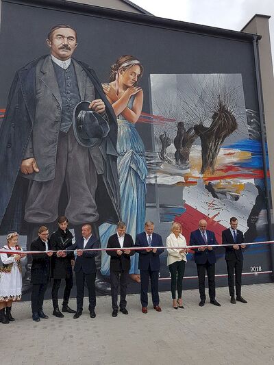 25 września 2019. Odsłonięcie muralu w Wierzchosławicach