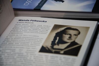 „Siła miłości”. Promocja albumu z twórczością więźniarek KL Ravensbrück – Kraków, 7 października 2019