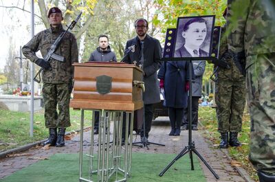 Uroczystości pogrzebowe Władysława Nowaka „Groźnego”, partyzanta powojennego podziemia niepodległościowego – Kraków, 28 października 2019