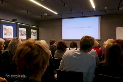 Krakowski IPN przeprowadził w Markowej warsztaty dla nauczycieli