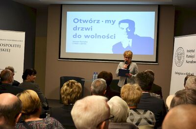 2 grudnia 2019 w Kielcach odbył się wernisaż wystawy i pokaz filmu o Januszu Kurtyce