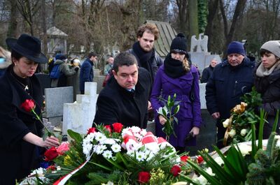 10 grudnia 2019 w Krakowie pochowano Wiesława Krawczyńskiego