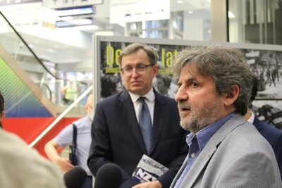 Odsłonięcie wystawy „NZS – pokolenia przemian 1980-2020” na Dworcu Głównym w Krakowie fot. Żaneta Wierzgacz