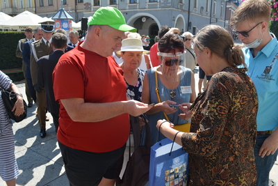 Odsłonięcie tablicy poświęconej Armii Ochotniczej 1920 r. oraz otwarcie plenerowej wystawy IPN w Kielcach - fot. Katarzyna Pronobis