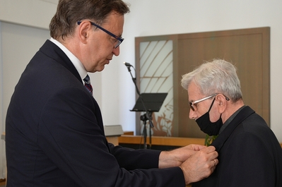 24.08.2020, Kraków. Uroczystość wręczenia Krzyży Wolności i Solidarności. Fot. Janusz Ślęzak (IPN)