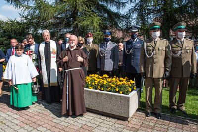 Odsłonięcie tablicy pamięci ofiar zbrodni katyńskiej – Skomielna Biała, 13 września 2020. Fot. Agnieszka Masłowska IPN