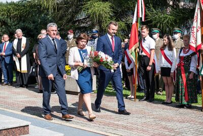 Odsłonięcie tablicy pamięci ofiar zbrodni katyńskiej – Skomielna Biała, 13 września 2020. Fot. Agnieszka Masłowska IPN