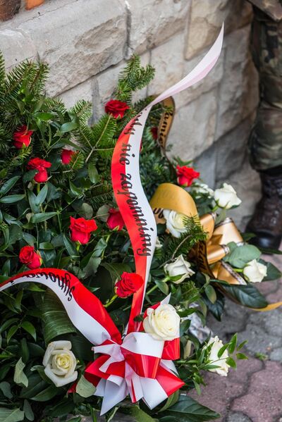 Odsłonięcie tablicy pamięci ofiar zbrodni katyńskiej – Skomielna Biała, 13 września 2020. Fot. Agnieszka Masłowska IPN