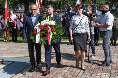 Odsłonięcie tablicy pamięci ofiar zbrodni katyńskiej – Skomielna Biała, 13 września 2020. Fot. Agnieszka Masłowska IPN