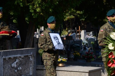 W Krakowie odbyły się uroczystości pogrzebowe Stanisława Szajny „Orła” - fot. Żaneta Wierzgacz