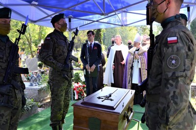 W Krakowie odbyły się uroczystości pogrzebowe Stanisława Szajny „Orła” - fot. Żaneta Wierzgacz