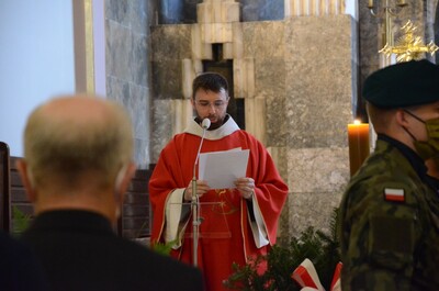 W Krakowie odbyły się uroczystości pogrzebowe Stanisława Szajny „Orła” - fot. Żaneta Wierzgacz