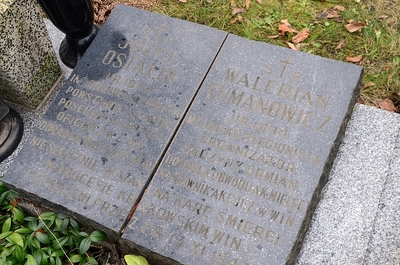 13.11.2020, cmentarz Rakowicki w Krakowie. Małopolski Dzień Pamięci Żołnierzy Niezłomnych – Wyklętych. Fot. Janusz Ślęzak (IPN)