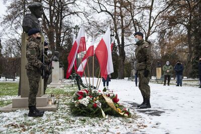 10.12.2020. Krakowska uroczystość w przeddzień rocznicy śmierci gen. Maczka. Fot. Agnieszka Masłowska (IPN)