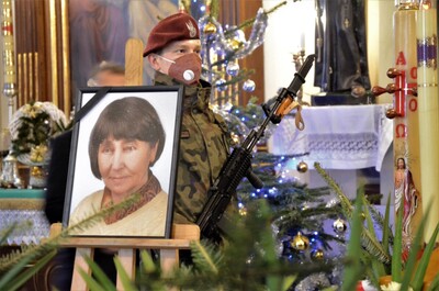 Uroczystość pogrzebowa śp. Aleksandry Szemioth. fot. Żaneta Wierzgacz IPN