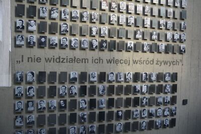 22.01.2021. Wizyta wiceprezesa IPN dr. Mateusza Szpytmy w Mauzoleum Martyrologii Wsi Polskich w Michniowie. Fot. Katarzyna Pronobis (IPN)