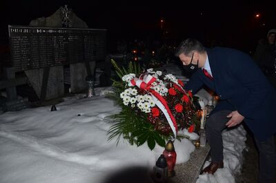 22.02.2021, Ostrowsko, Waksmund. Uroczystości w 74. rocznicę śmierci mjr. Józefa Kurasia „Ognia”. Fot. Janusz Ślęzak (IPN)