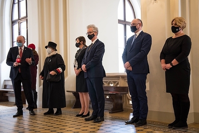 19.03.2021. W Krakowie uczczono profesorów i studentów tajnego nauczania na UJ. Fot. Agnieszka Masłowska (IPN)