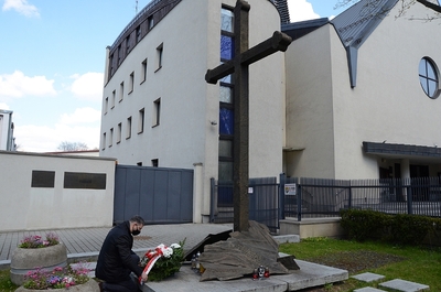 61. rocznica obrony Krzyża Nowohuckiego. Fot. Janusz Ślęzak (IPN)