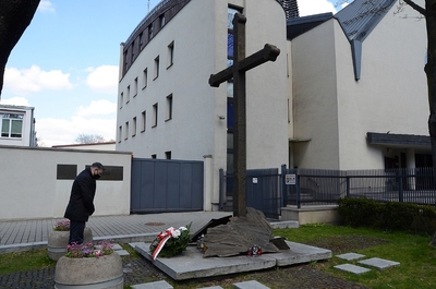 61. rocznica obrony Krzyża Nowohuckiego. Fot. Janusz Ślęzak (IPN)