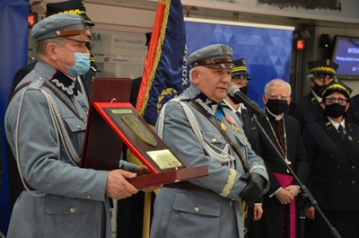 11.05.2021 Józef Piłsudski został patronem dworca PKP Kraków Główny. Fot. Janusz Ślęzak (IPN)