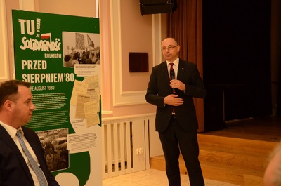 Wystawa „TU rodziła się Solidarność rolników” w Zakliczynie, fot. Żaneta Wierzgacz (IPN)