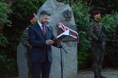 W Gruszowie odsłonięto tablicę pamięci Polaków ratujących Żydów fot. Żaneta Wierzgacz IPN