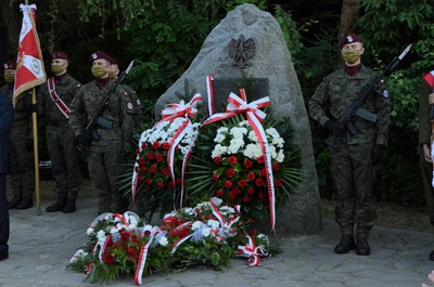 W Gruszowie odsłonięto tablicę pamięci Polaków ratujących Żydów fot. Żaneta Wierzgacz IPN