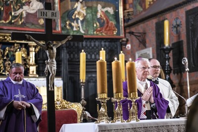 Uroczystości pogrzebowe Wojciecha Grzeszka - fot. Agnieszka Masłowska (IPN)