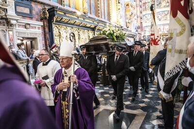 Uroczystości pogrzebowe Wojciecha Grzeszka - fot. Agnieszka Masłowska (IPN)