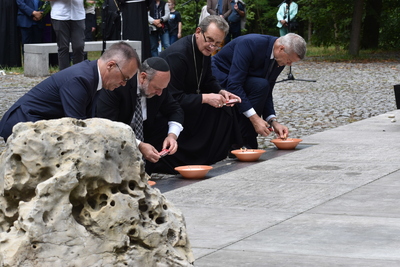 75. rocznica pogromu Żydów w Kielcach - fot. Katarzyna Pronobis (IPN)