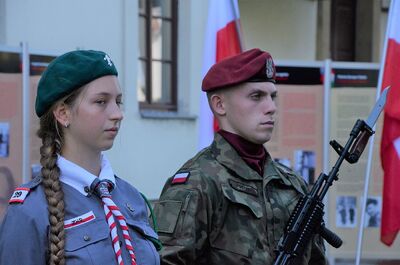 Odsłonięcie pomnika Pála Telekiego w Krakowie. Fot. Janusz Ślęzak (IPN)