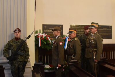 W Krakowie odsłonięto tablicę upamiętniającą gen. Franciszka Latinika. Fot. IPN