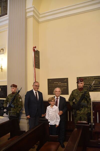 W Krakowie odsłonięto tablicę upamiętniającą gen. Franciszka Latinika. Fot. IPN