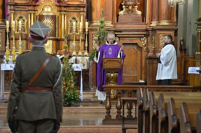 Msza święta za duszę śp. Janusza Kurtyki. Fot. Janusz Ślęzak (IPN)