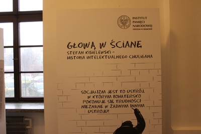 Wystawa „Głową w ścianę. Stefan Kisielewski – historia intelektualnego chuligana” – Kraków, 12 grudnia 2016 – 30 stycznia 2017