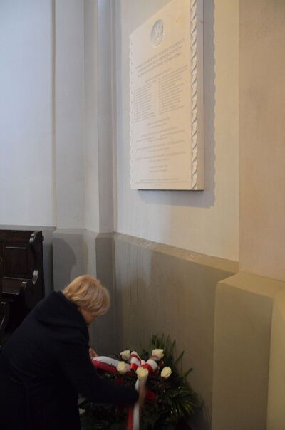 W Krakowie poświęcono tablicę kapelanów katyńskich. Fot. Janusz Ślęzak (IPN)