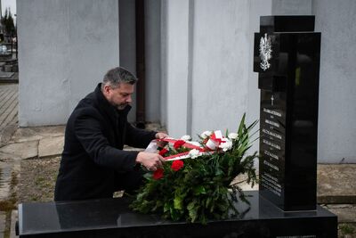 Groby Kucharskich i Książków w Kozłowie. Fot. Agnieszka Masłowska (IPN)