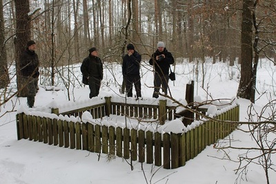 Żłobek - mogiła z 1939 r. Fot. Mariusz Sawa