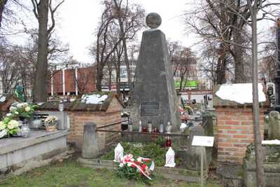 Grób Adama Bielińskiego. Fot. S. Kostyra/IPN Lublin