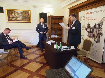 Od prawej: prof. Tadeusz Wolsza, dr hab. Marek Białokur