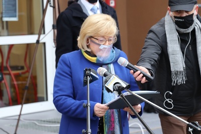 Odsłonięcie tablicy Pamiątkowej Zbigniewa Godlewskiego w Gałkowie Dużym 16.12.2020r.
Fot. Kornelia Zaborska IPN Oddział w Łodzi