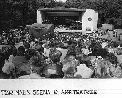 Tzw. mała scena w amfiteatrze