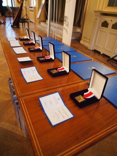 Zdjęcia z gali podsumowującej IV edycję nagrody honorowej „Świadek Historii” w Łodzi