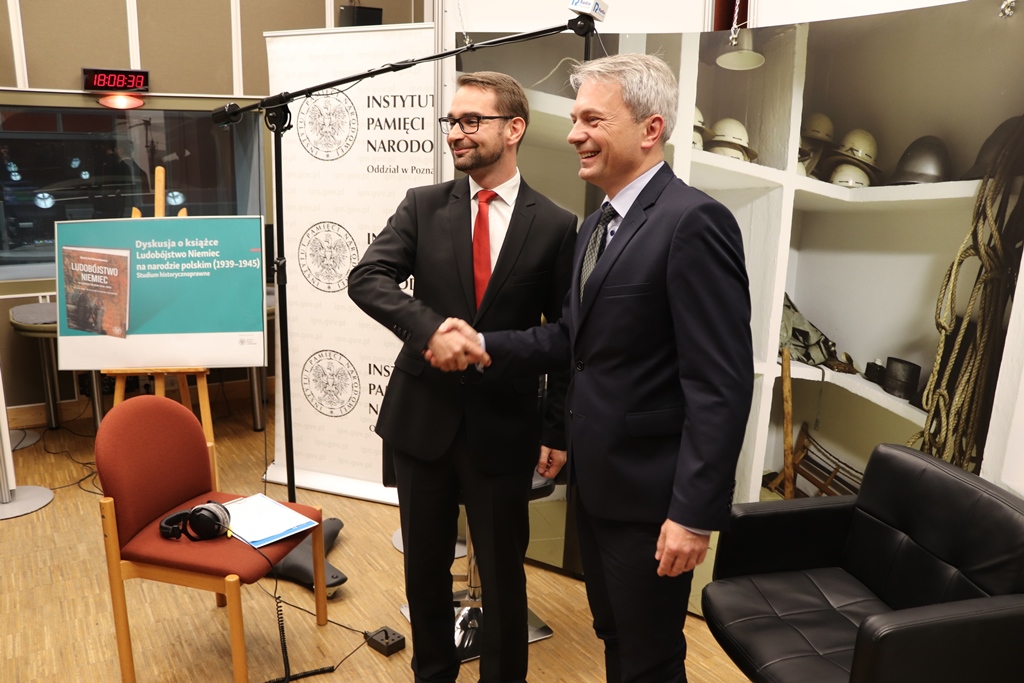 Dr Maciej Mazurkiewicz, dr Adam Pleskaczyński Dr Maciej Mazurkiewicz, dr Adam Pleskaczyński