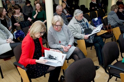 Promocja połączona była z możliwością zakupu albumu. Fot. Jan Kołodziejski