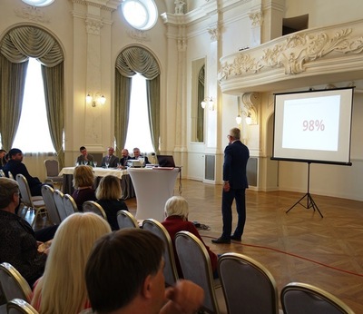 Panel dyskusyjny „Czy tylko 11 listopada? Pamięć o odzyskaniu niepodległości w regionach”. Fot. W. Sobócki