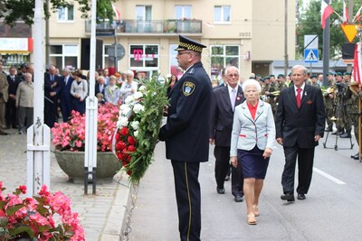 Uroczystości na ul. Kochanowskiego