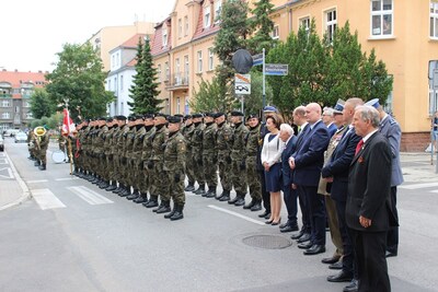 Uroczystości na ul. Kochanowskiego