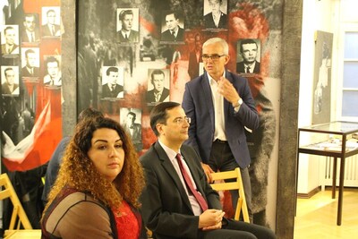 Nowe źródła do wydarzeń sprzed ponad 60 lat spowodowały liczne dyskusje